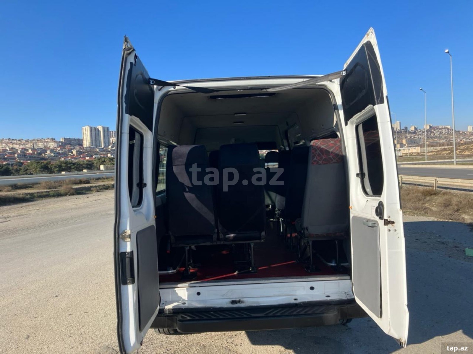 Ford Transit, 2010 il (6)