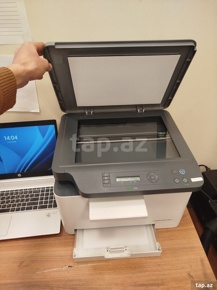 Printer HP Color Laser MFP (2)