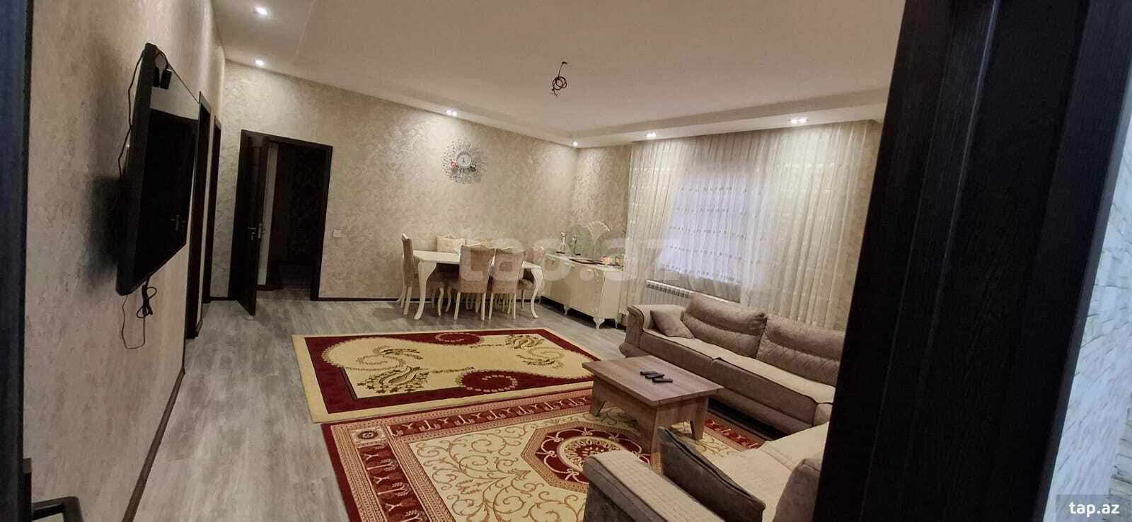 Həyət evi, Saray qəs. (6)