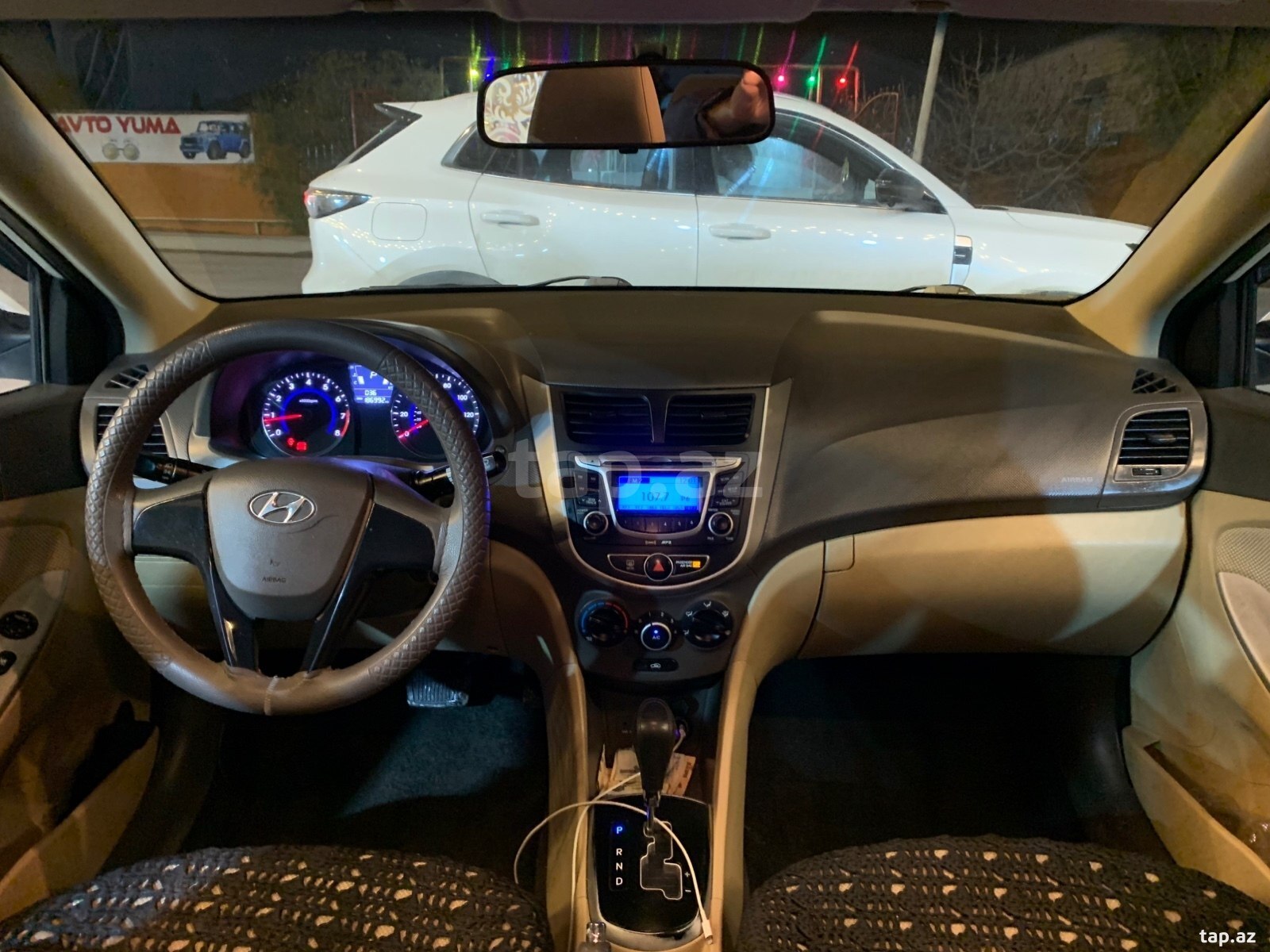 Hyundai Accent, 2012 il (8)