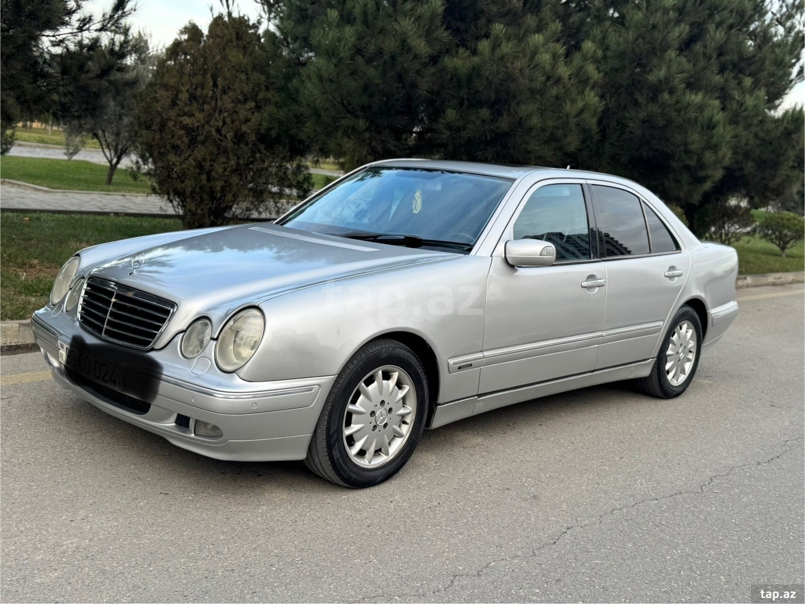 Mercedes E 270, 2000 il (3)