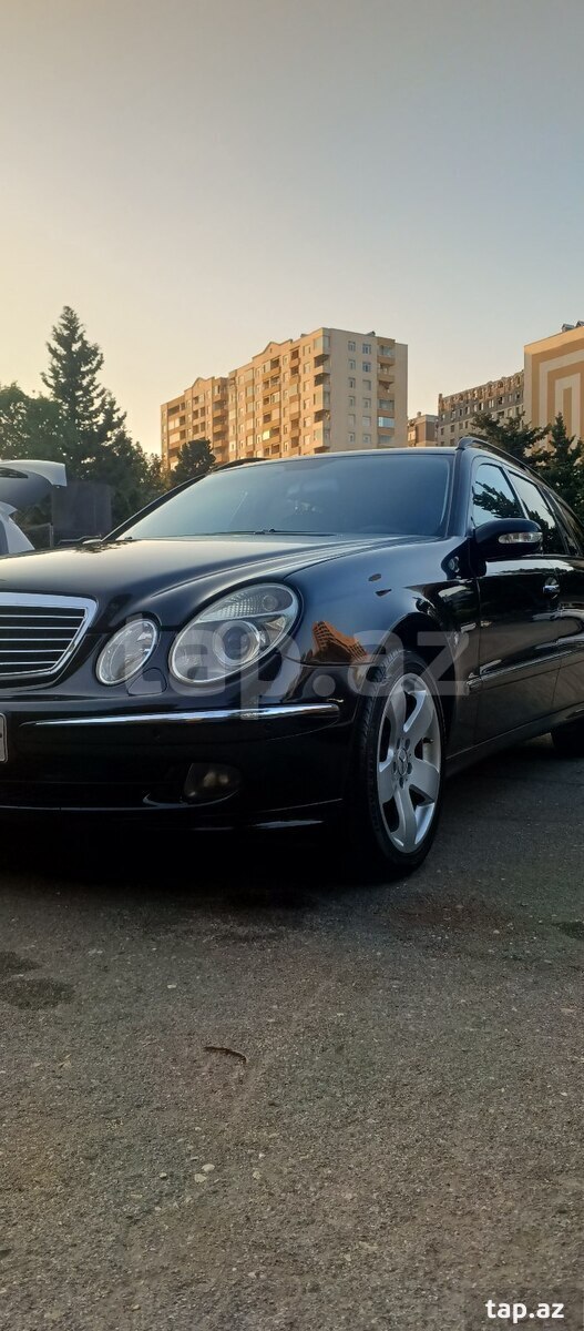 Mercedes E 270, 2004 il (2)