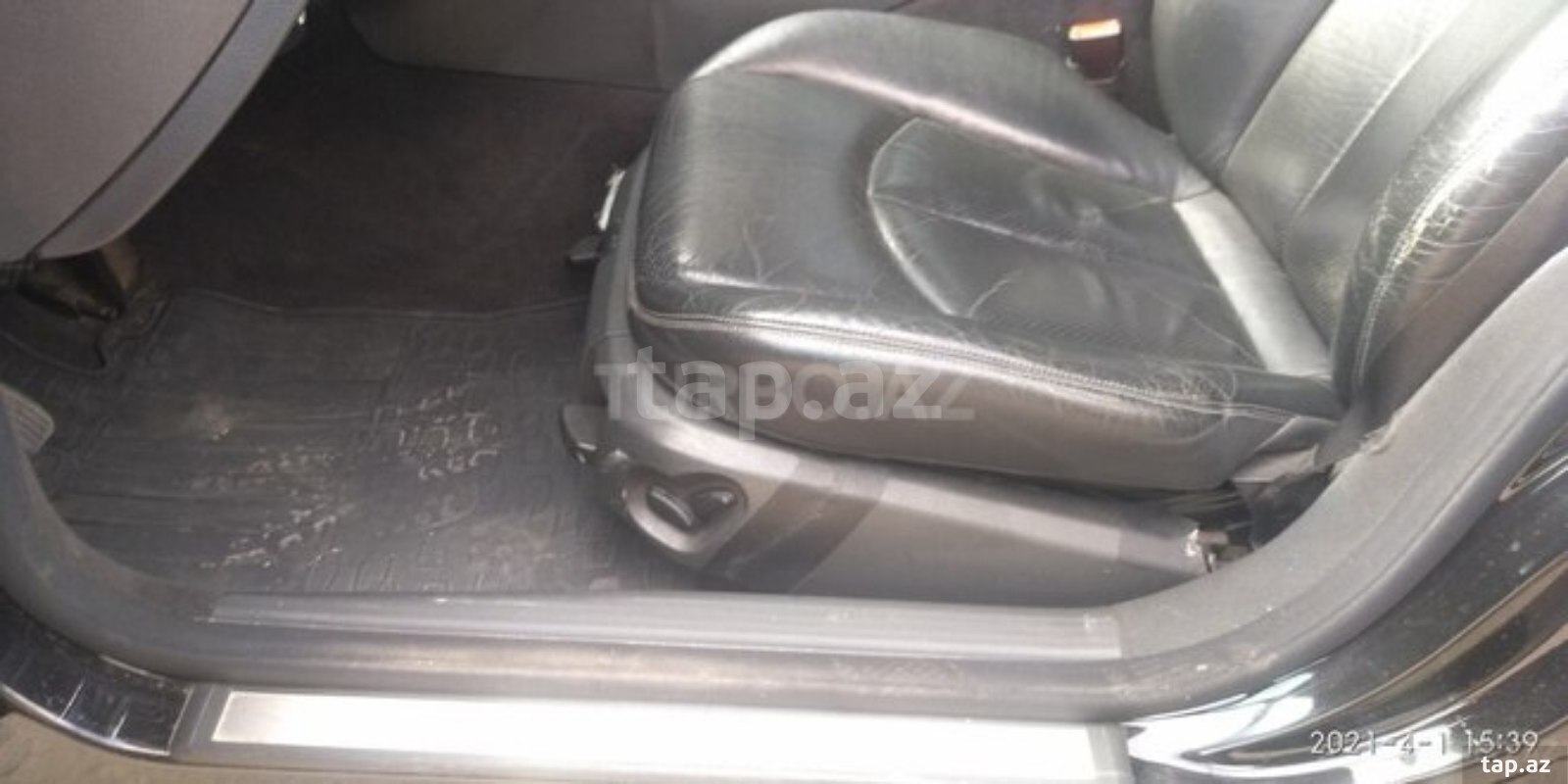 Mercedes E 270, 2004 il (12)