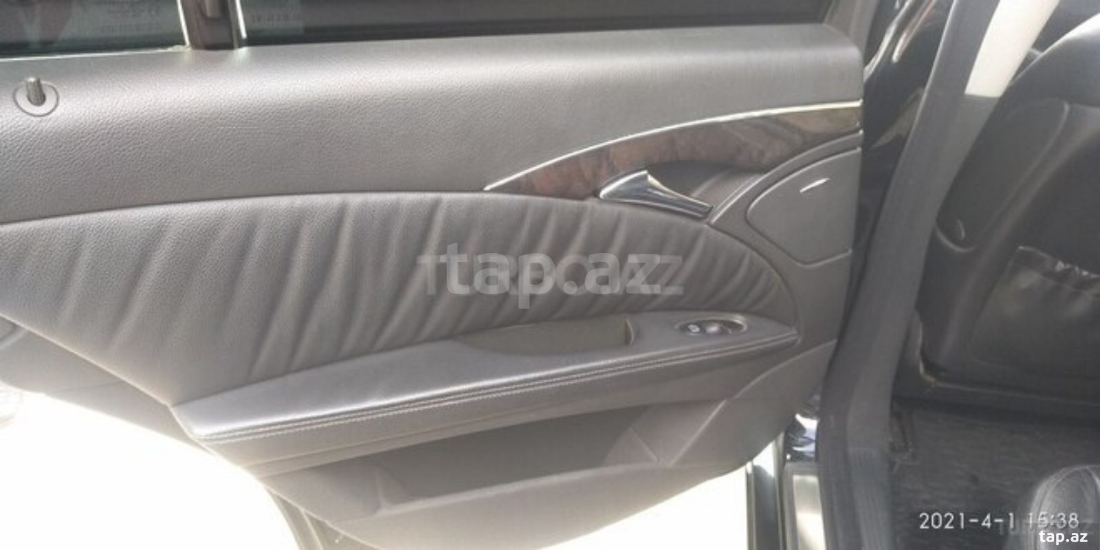 Mercedes E 270, 2004 il (15)