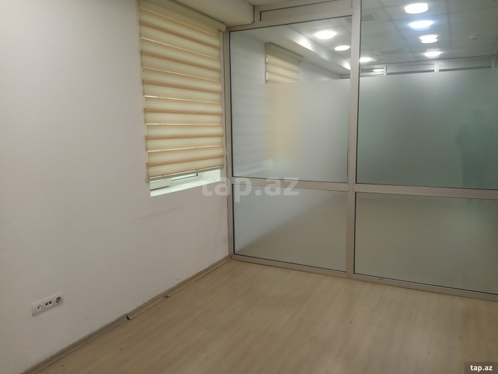 Ofis icarəyə verilir, Ə.Rəcəbli küç. (2)