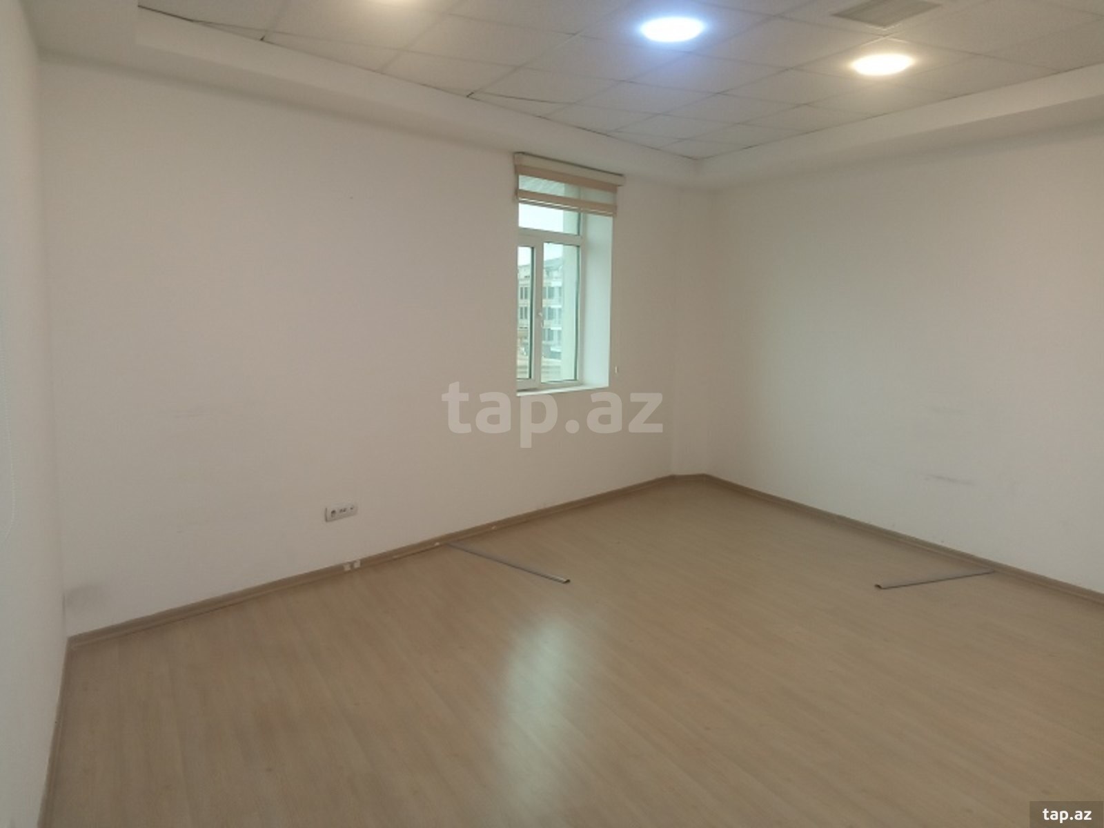 Ofis icarəyə verilir, Ə.Rəcəbli küç. (6)