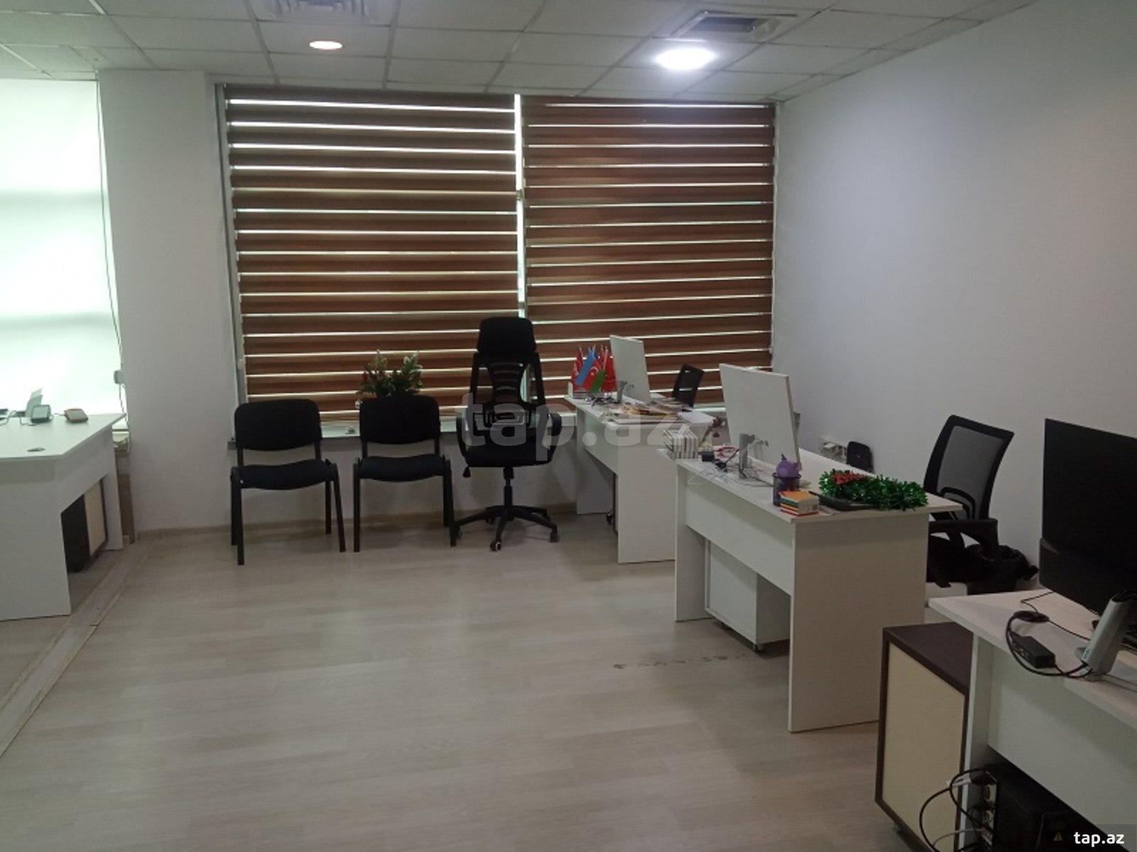 Ofis icarəyə verilir, Əhməd Rəcəbli küç. (5)