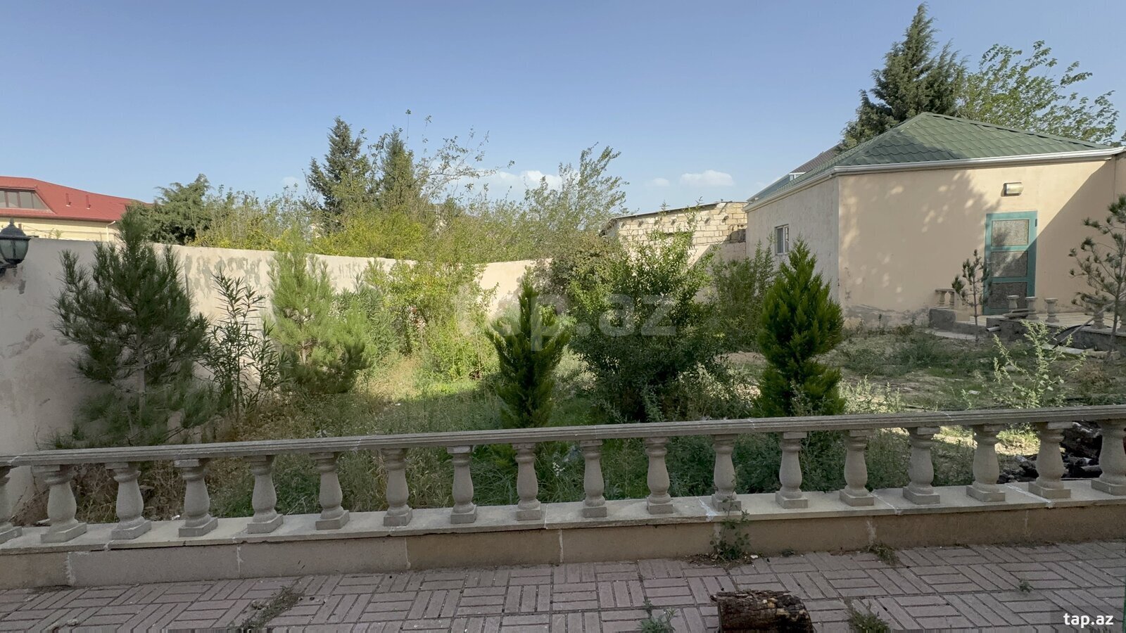 Bağ evi, Novxanı qəs. (8)