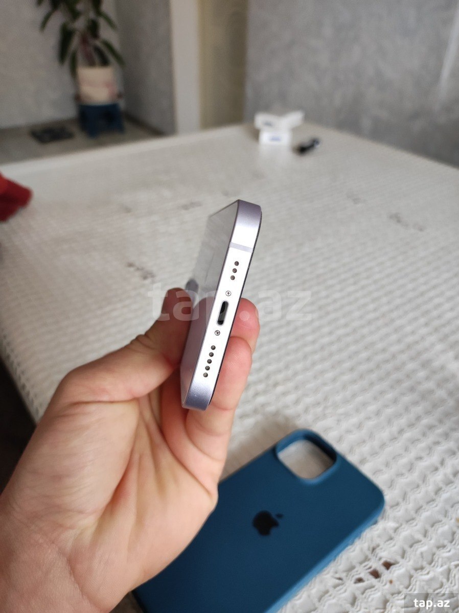Apple iPhone 14 Purple 128GB/4GB (12)