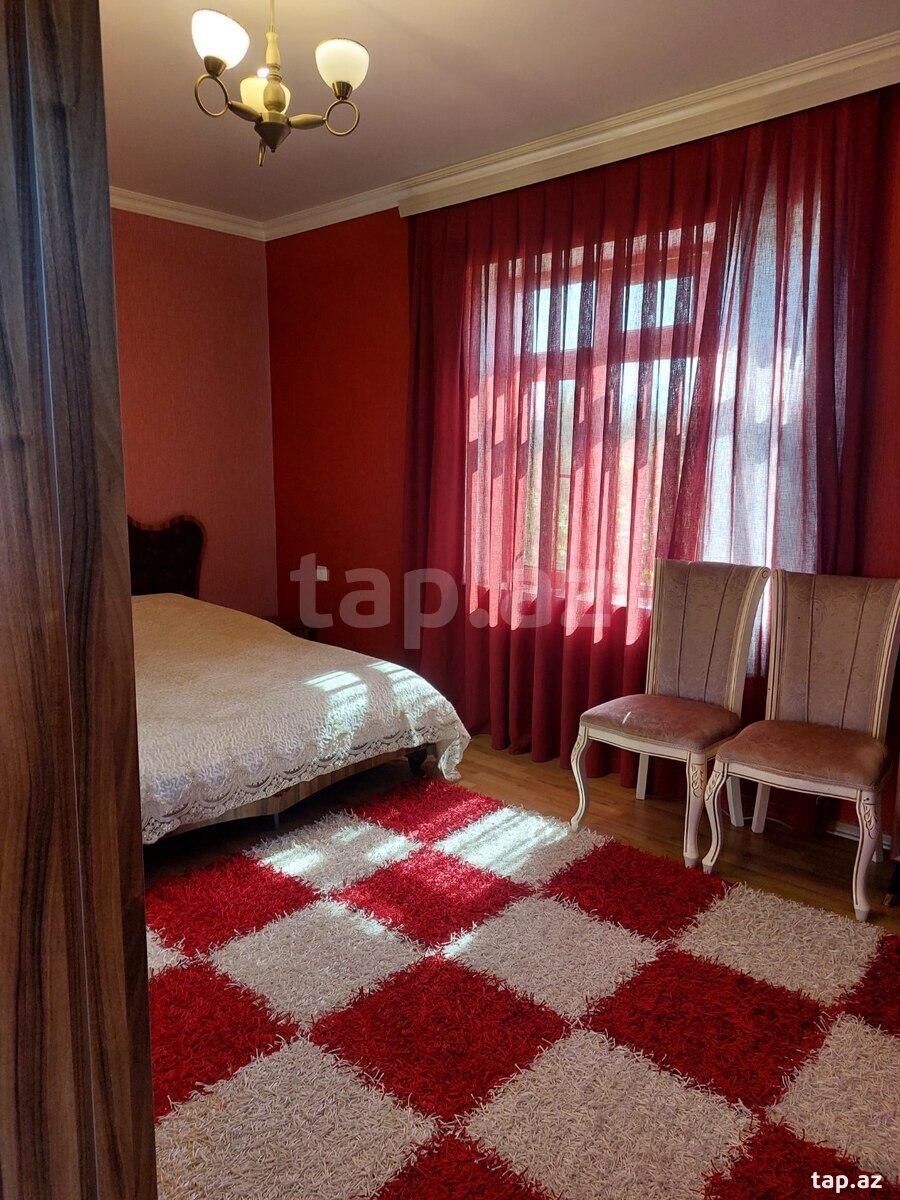 Villa, Nabran r. 