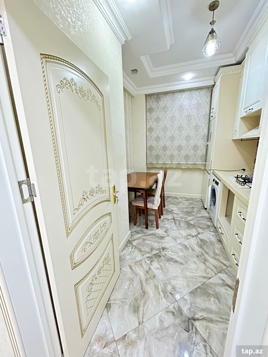 2-otaqlı yeni tikili kirayə verilir, 18-ci mkr., 79 m² (14)