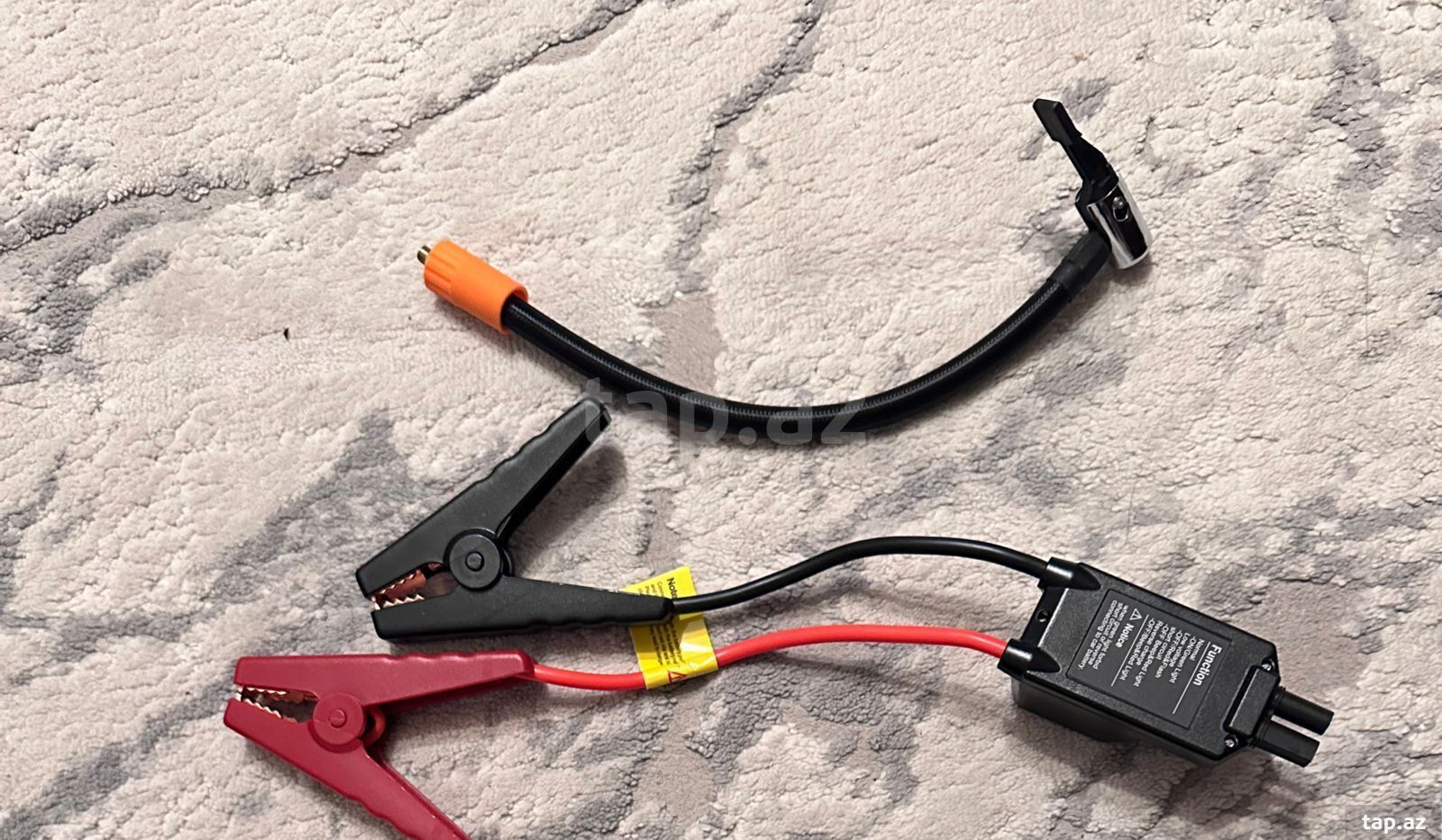 Jump Starter avtomobil cərəyan ötürücü naqil başlığı və nasosu (7)