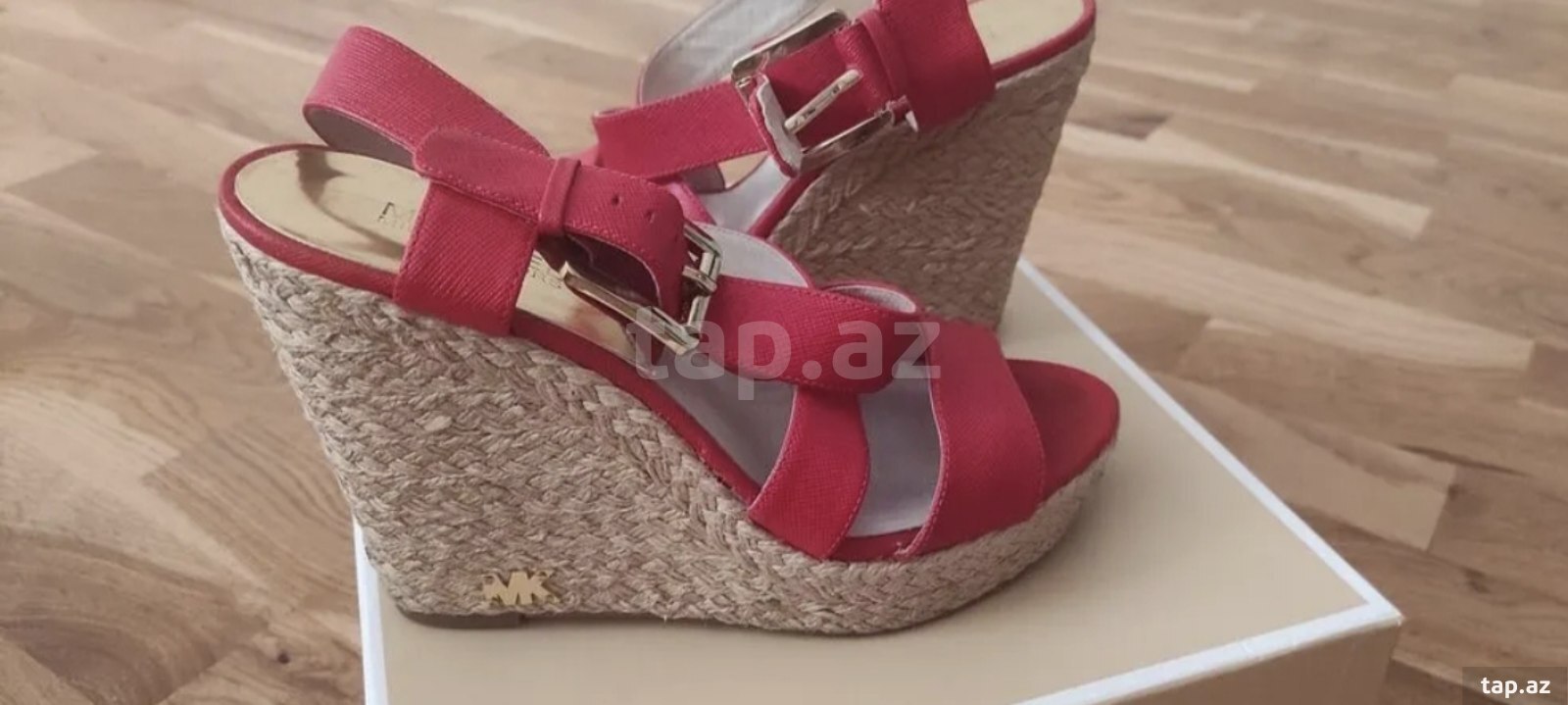 Босоножки Michael Kors