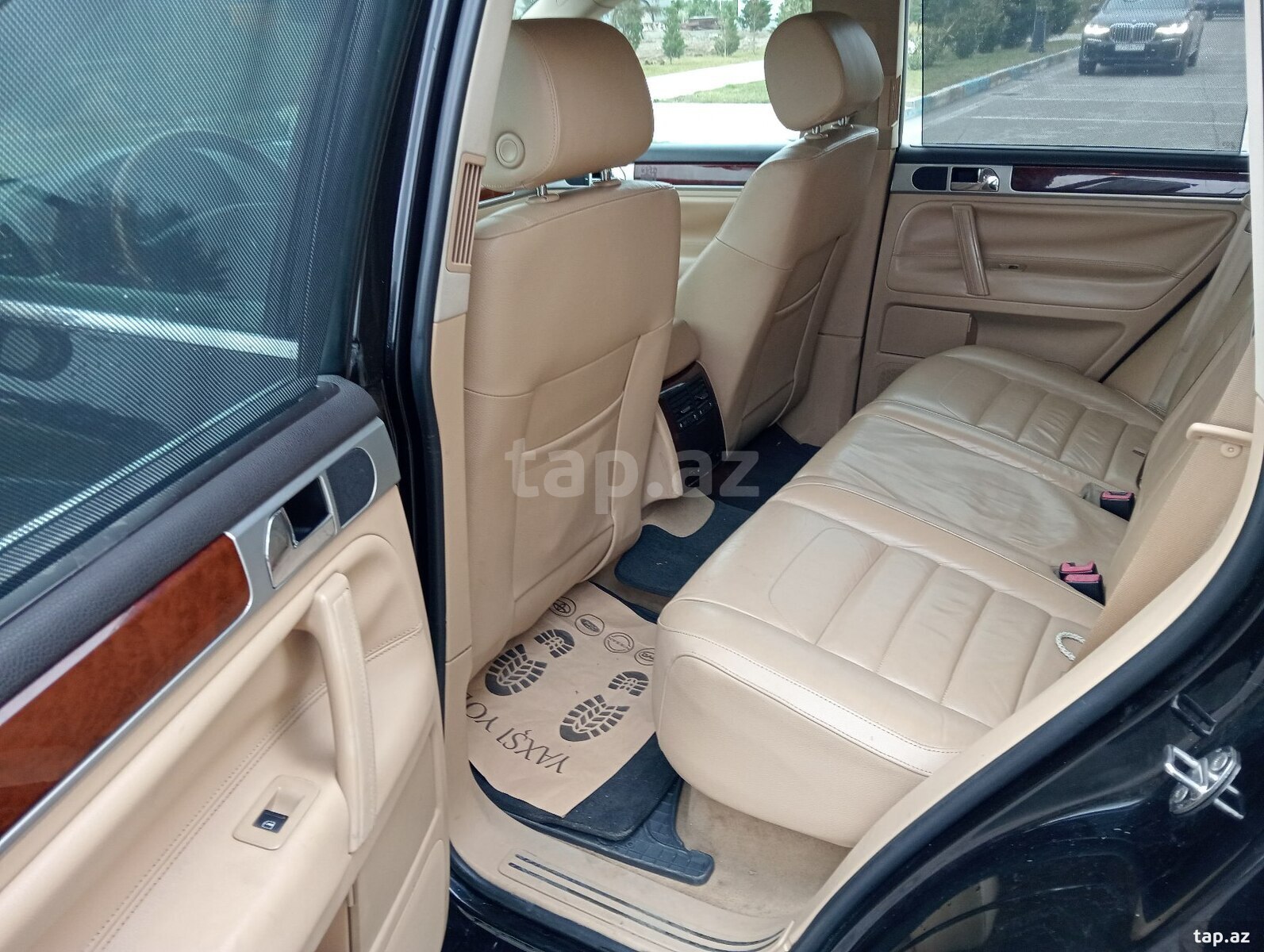Volkswagen Touareg, 2008 il (9)