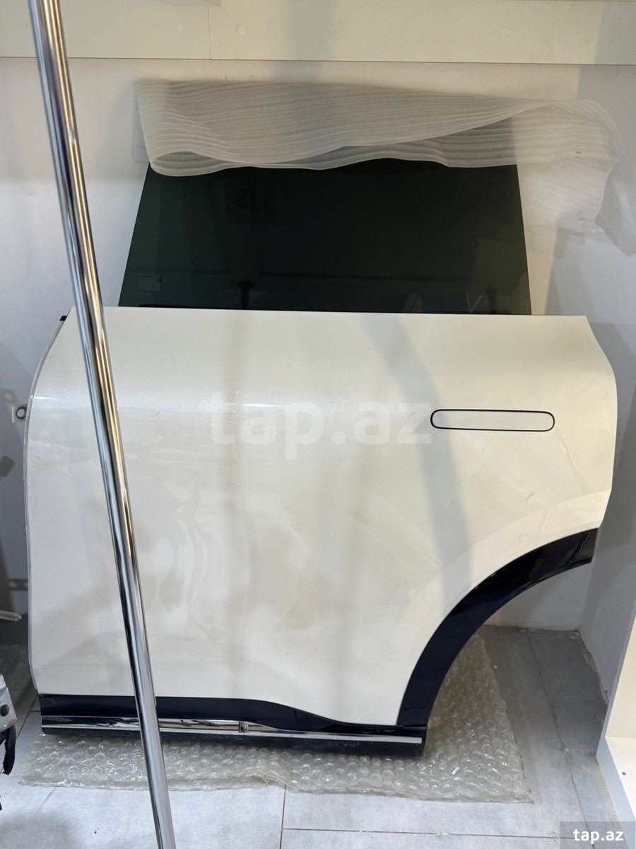 Changan Qiyuan Q07 arxa qapısı