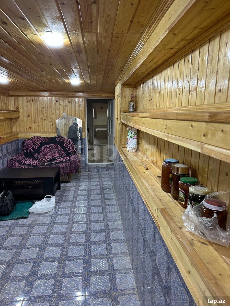 Həyət evi, Binəqədi r. (7)