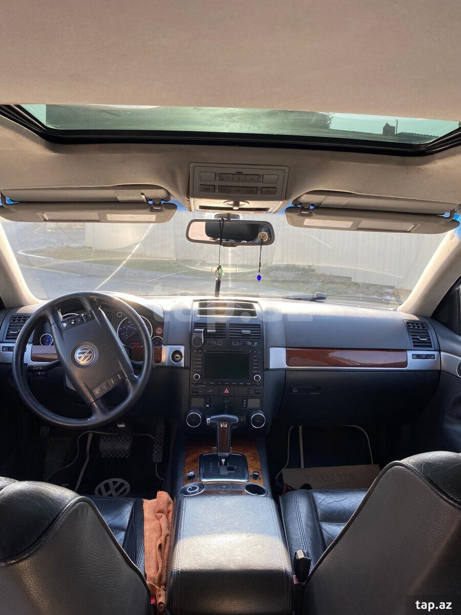 Volkswagen Touareg, 2005 il (5)