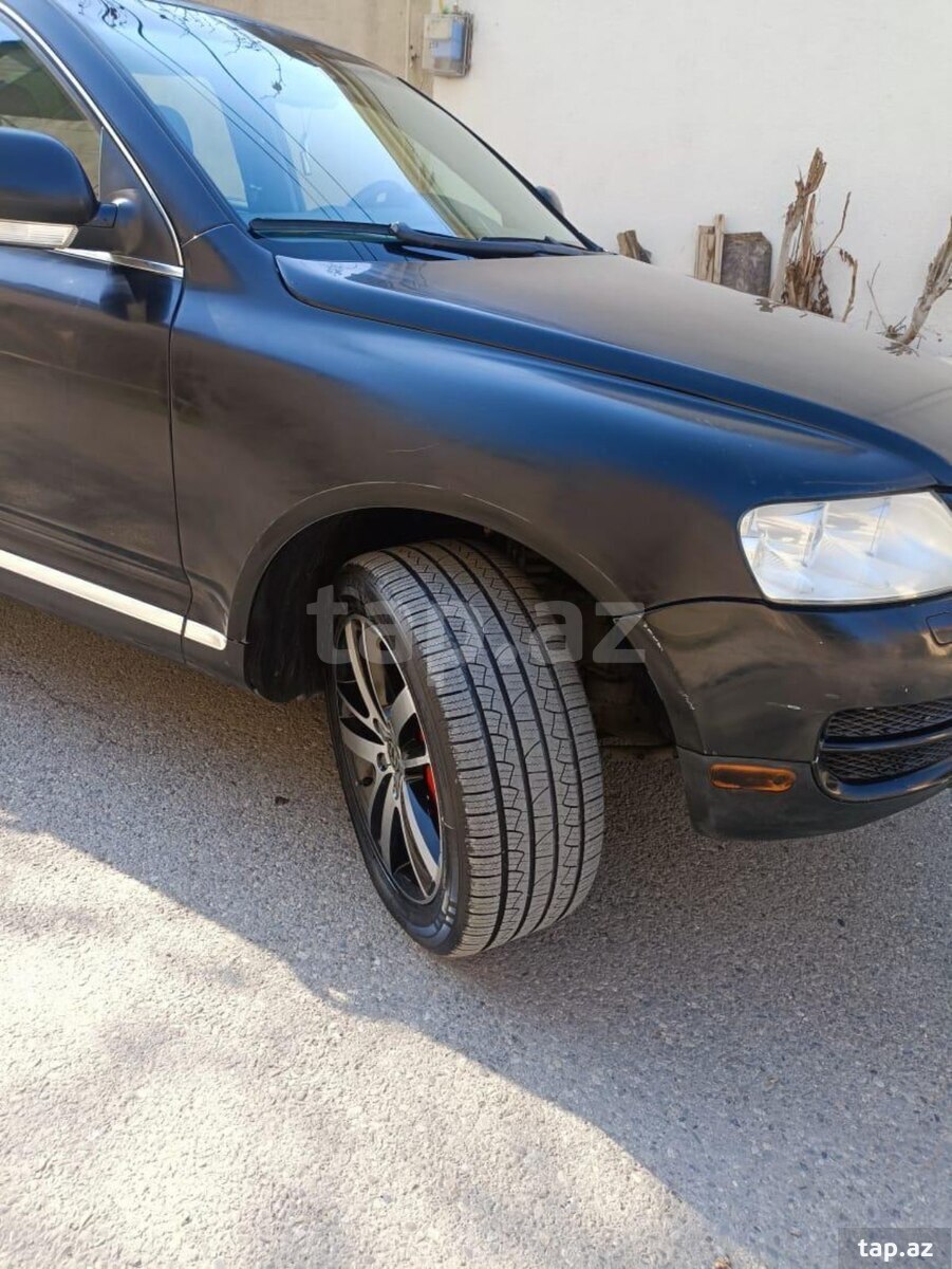 Volkswagen Touareg, 2005 il (9)
