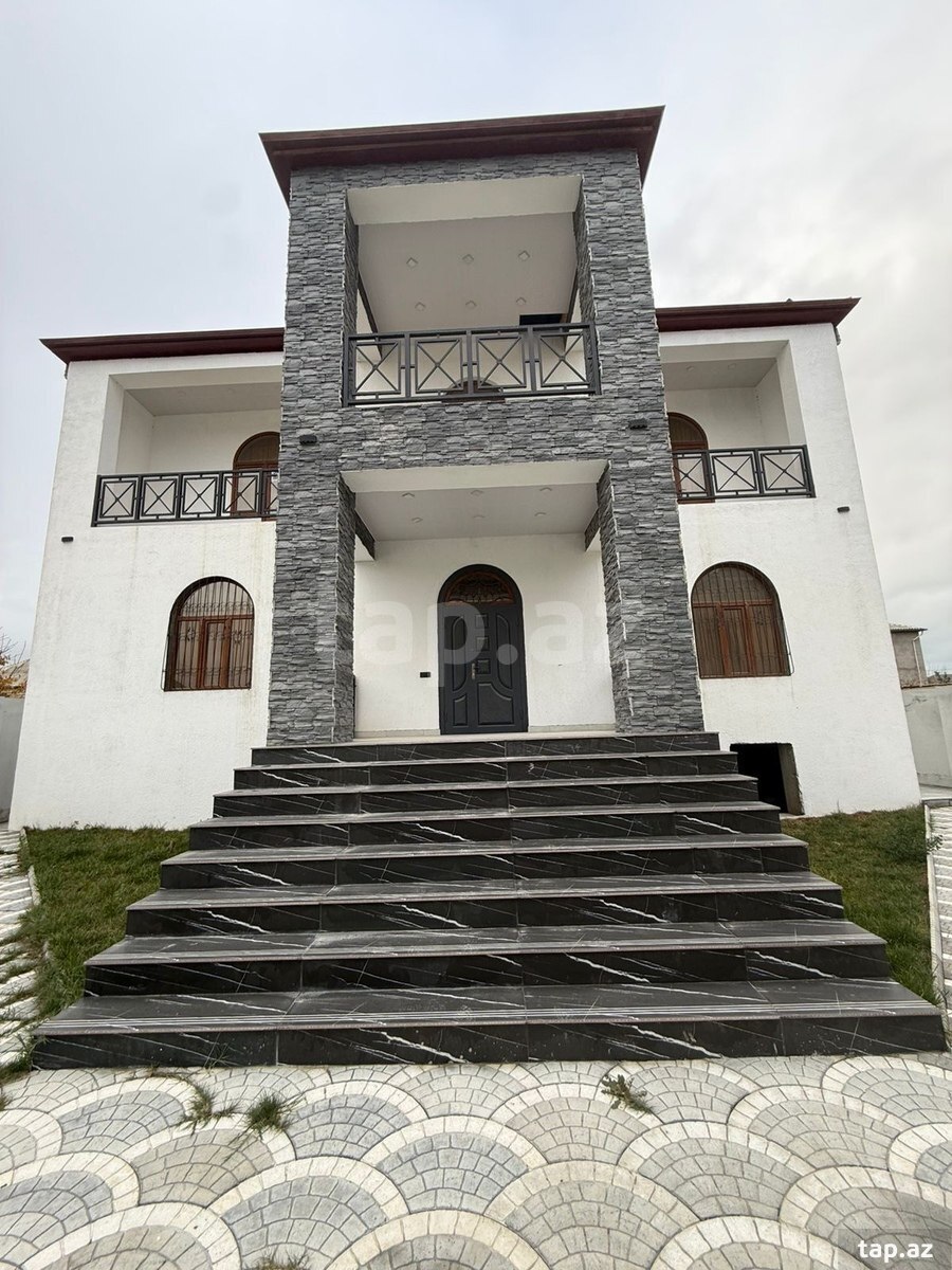 Həyət evi, Saray qəs. (2)
