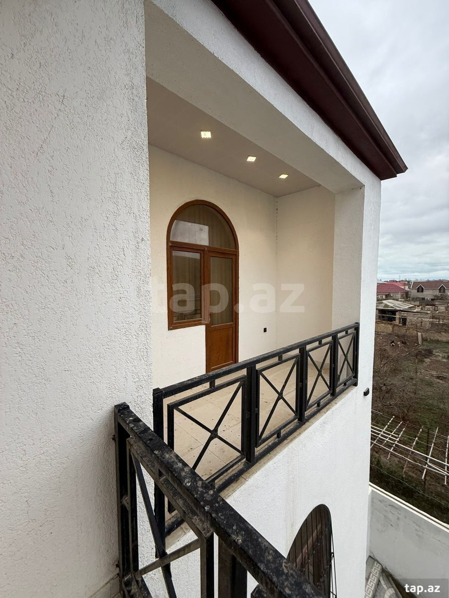 Həyət evi, Saray qəs. (3)