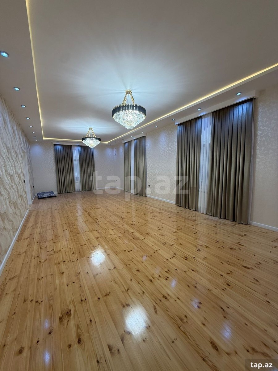 Həyət evi, Saray qəs. (20)
