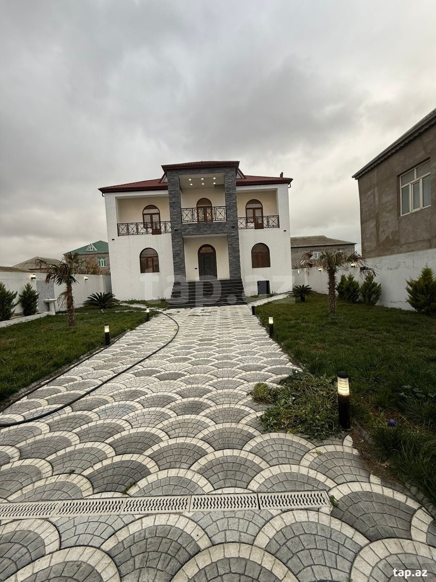 Həyət evi, Saray qəs.