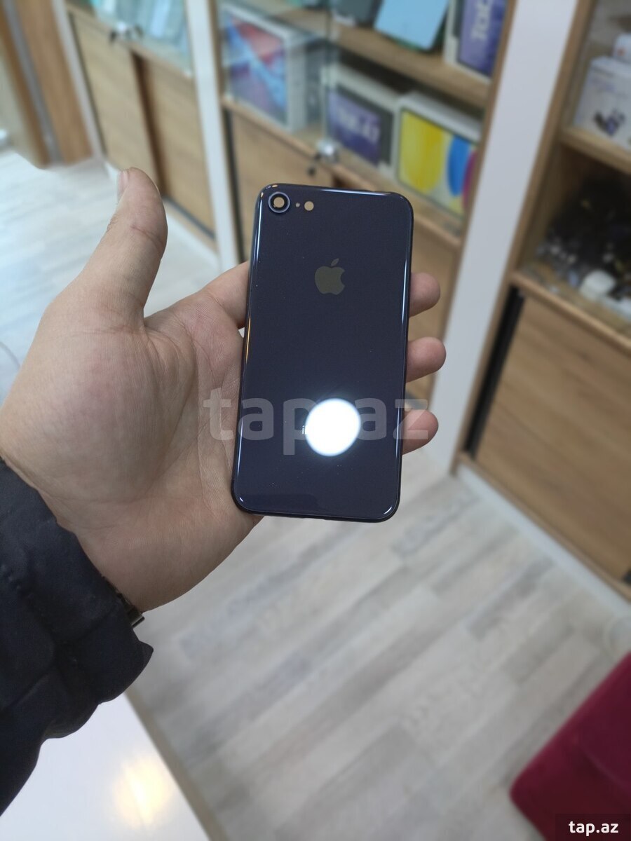 Apple iPhone 8 korpusu