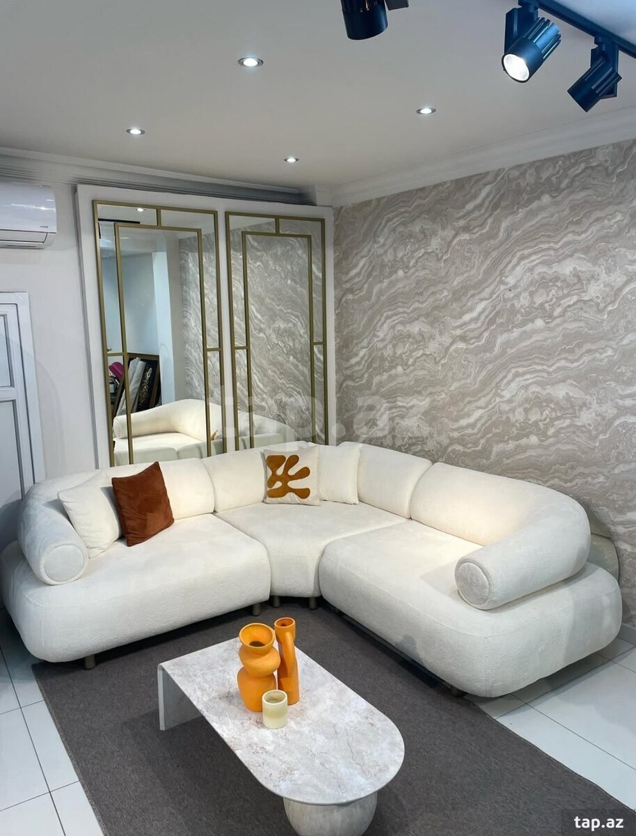 Künc divan