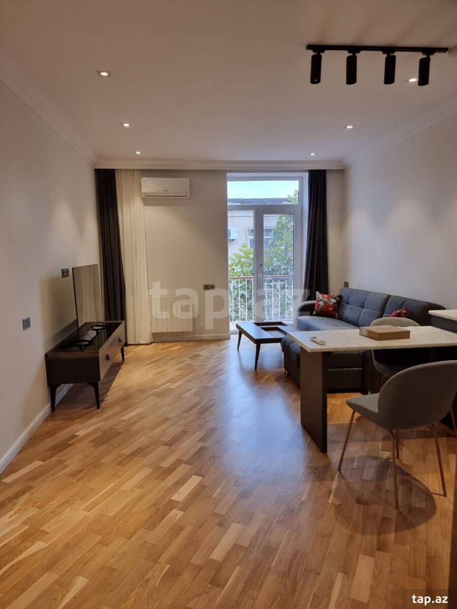2-otaqlı mənzil kirayə verilir, İçərişəhər m., 60 m² (2)