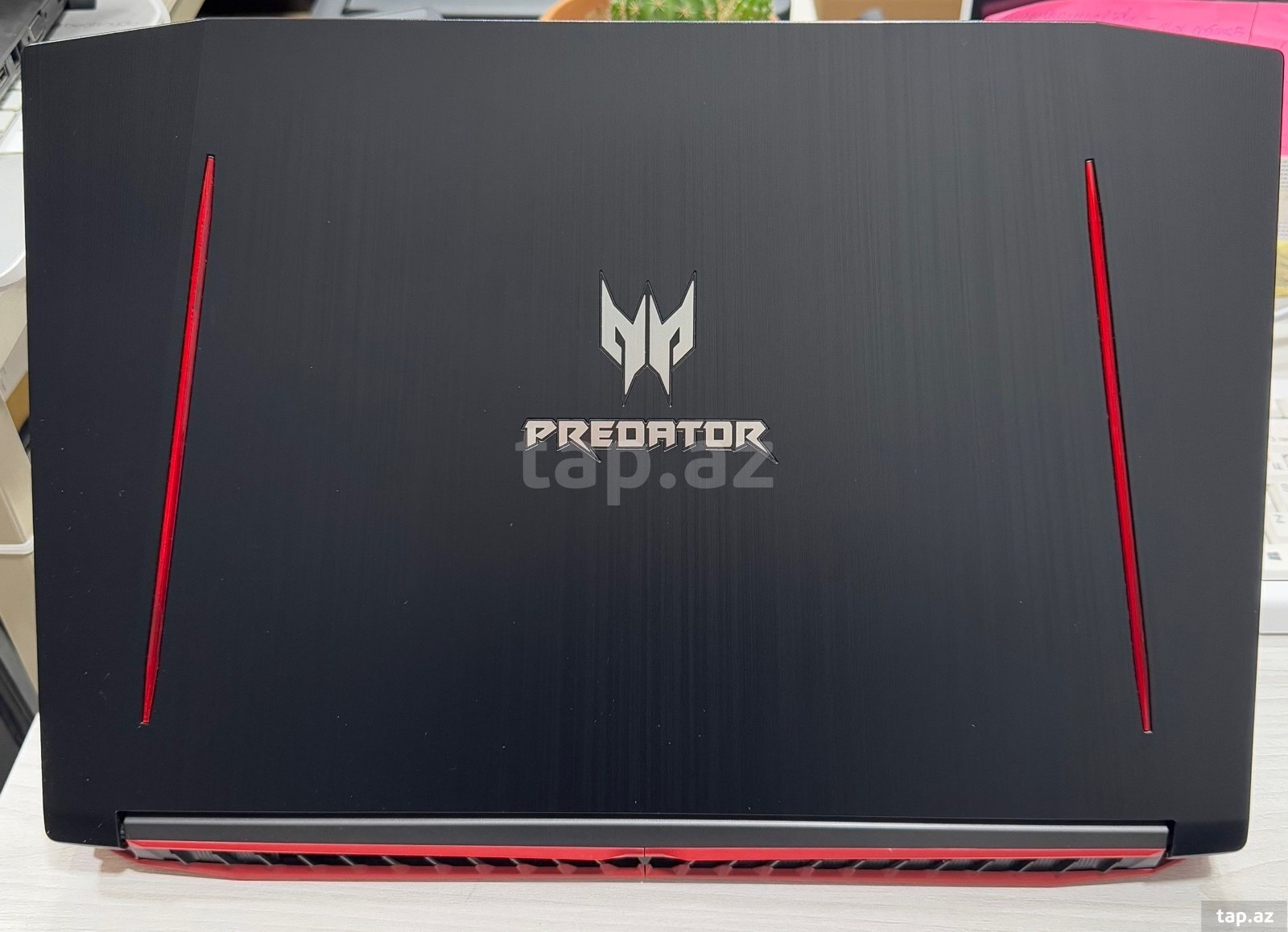 Acer Predator Helios 300 (3)