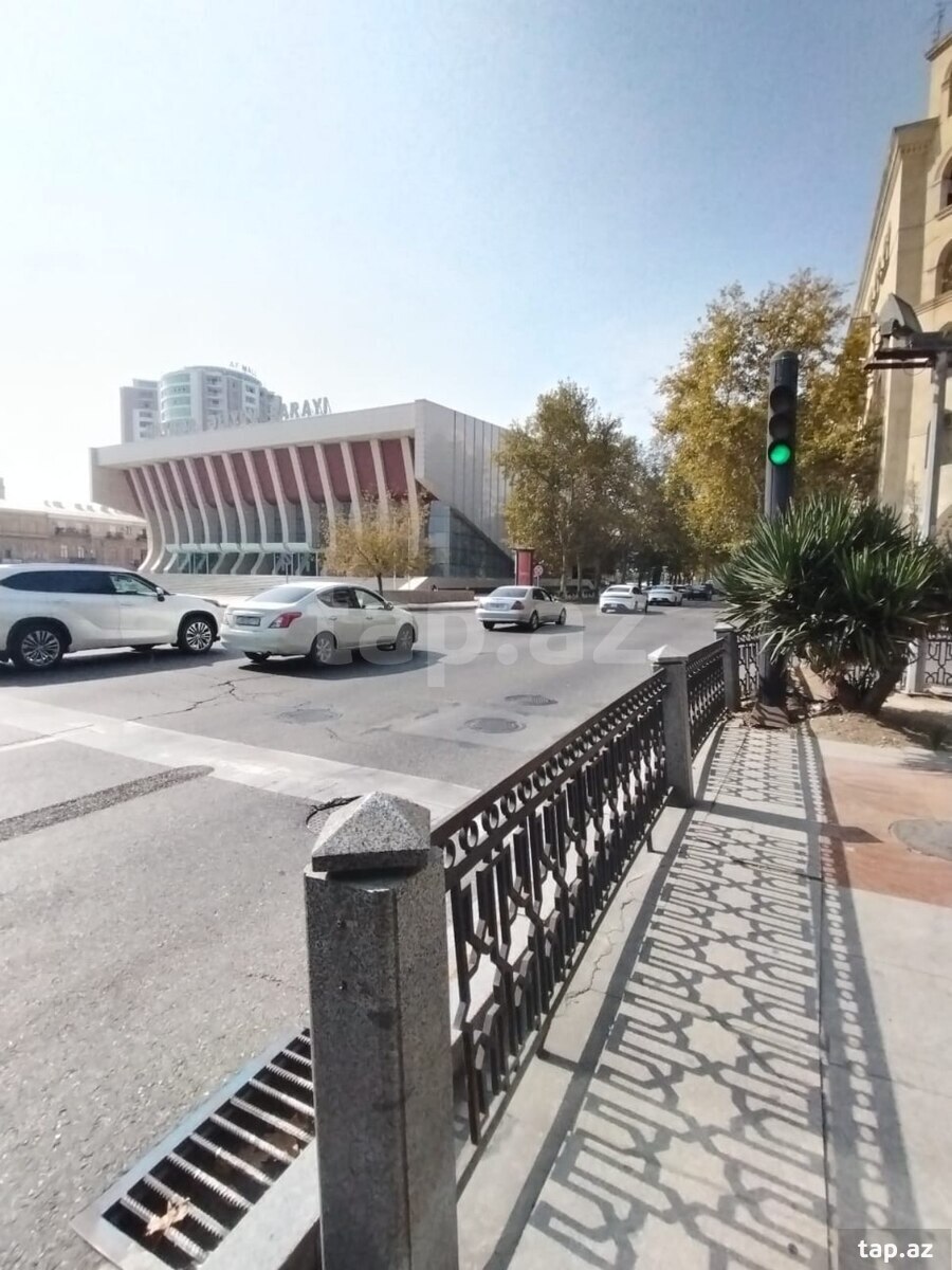 Qaraj icarəyə verilir, Bülbül pr. (6)