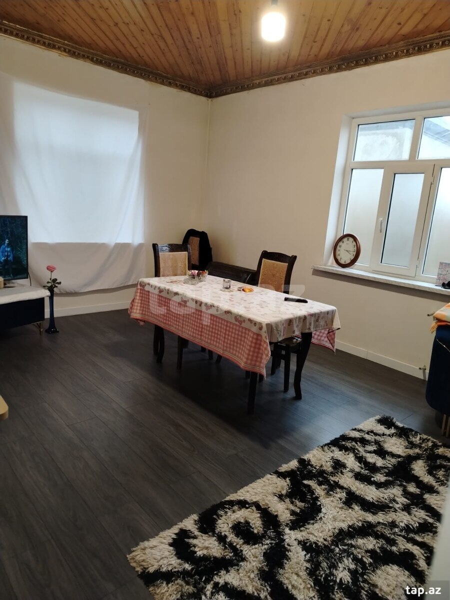 Həyət evi, Hövsan qəs.