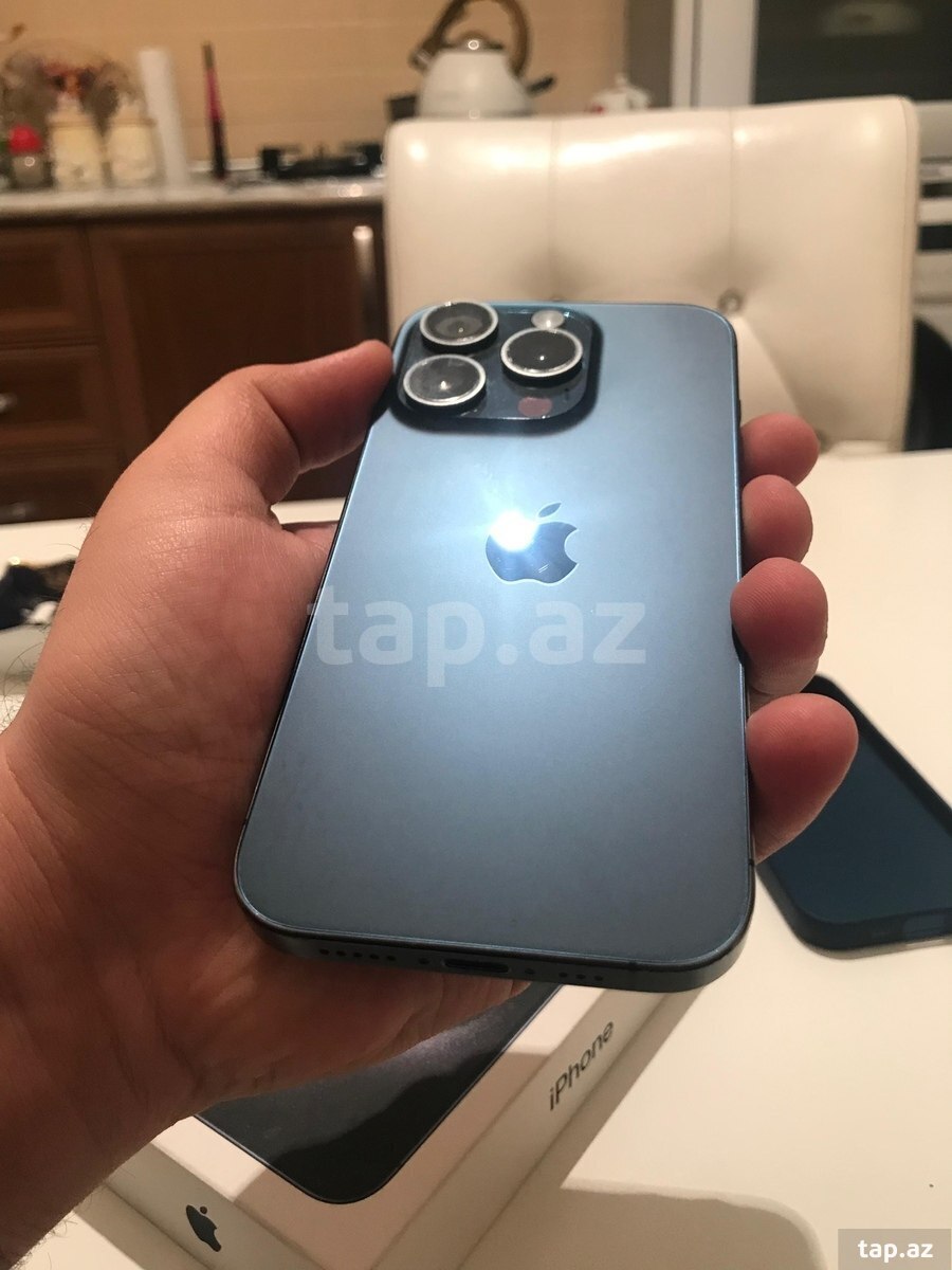 Apple iPhone 15 Pro Blue Titanium 128GB/8GB (19)