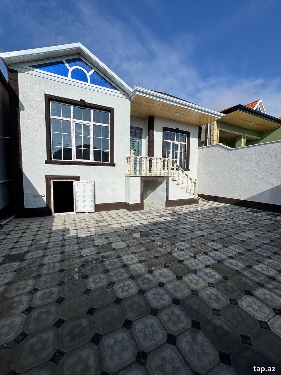 3 otaqlı həyət evi satılır, Maştağa, Bakı