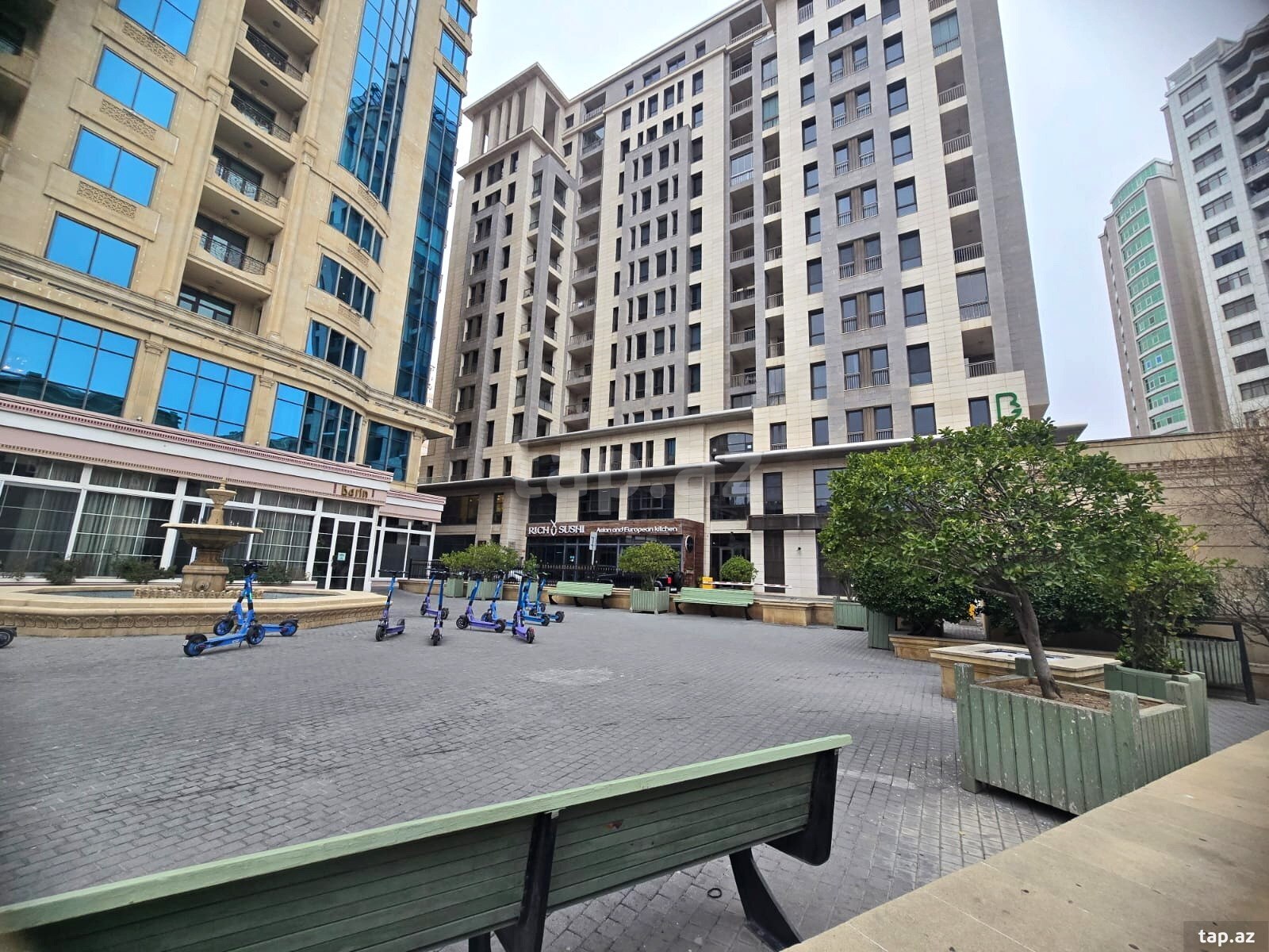 5-otaqlı yeni tikili kirayə verilir, S.Vurğun küç., 280 m²