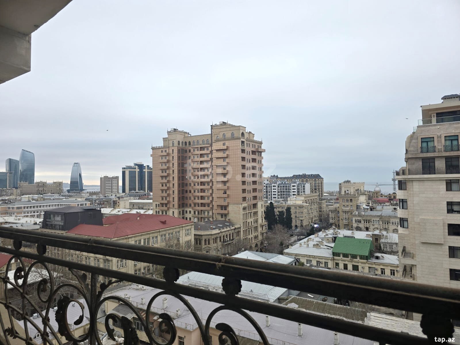 5-otaqlı yeni tikili kirayə verilir, S.Vurğun küç., 280 m² (12)