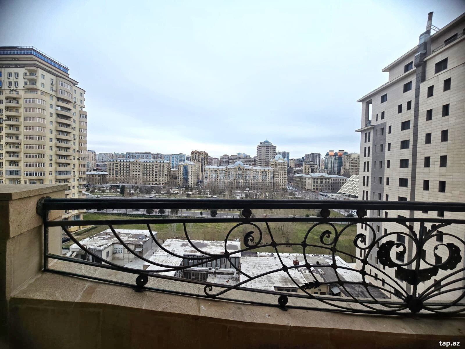 5-otaqlı yeni tikili kirayə verilir, S.Vurğun küç., 280 m² (19)