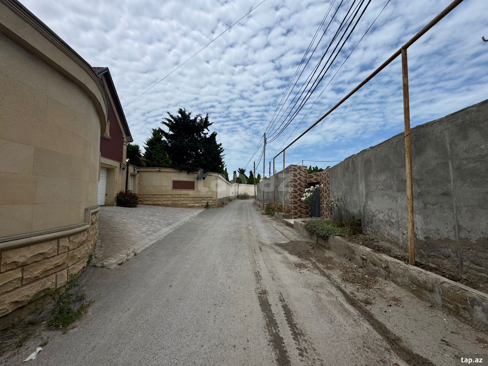 10 sot torpaq sahəsi, Mərdəkan qəs. (5)