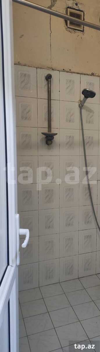 2-otaqlı mənzil, Hüseyn Seyidzadə küç., 80 m²