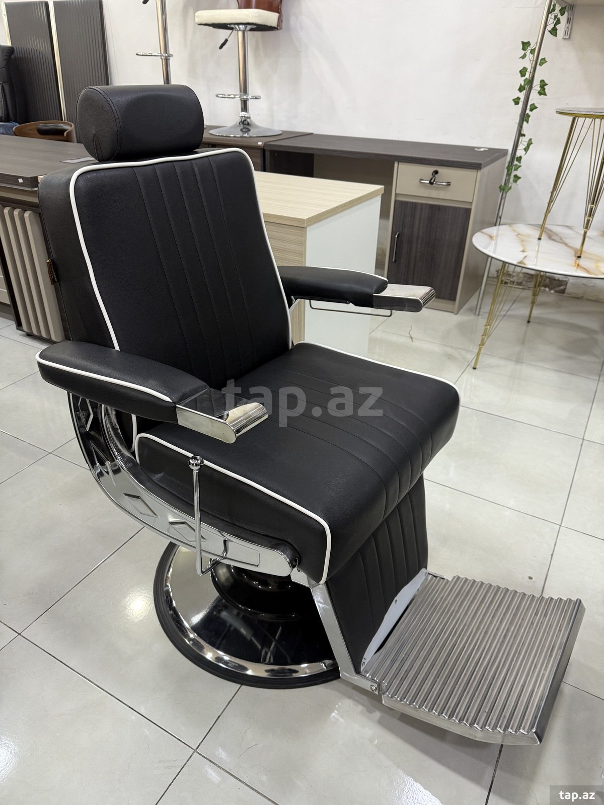 Salon kreslosu (2)