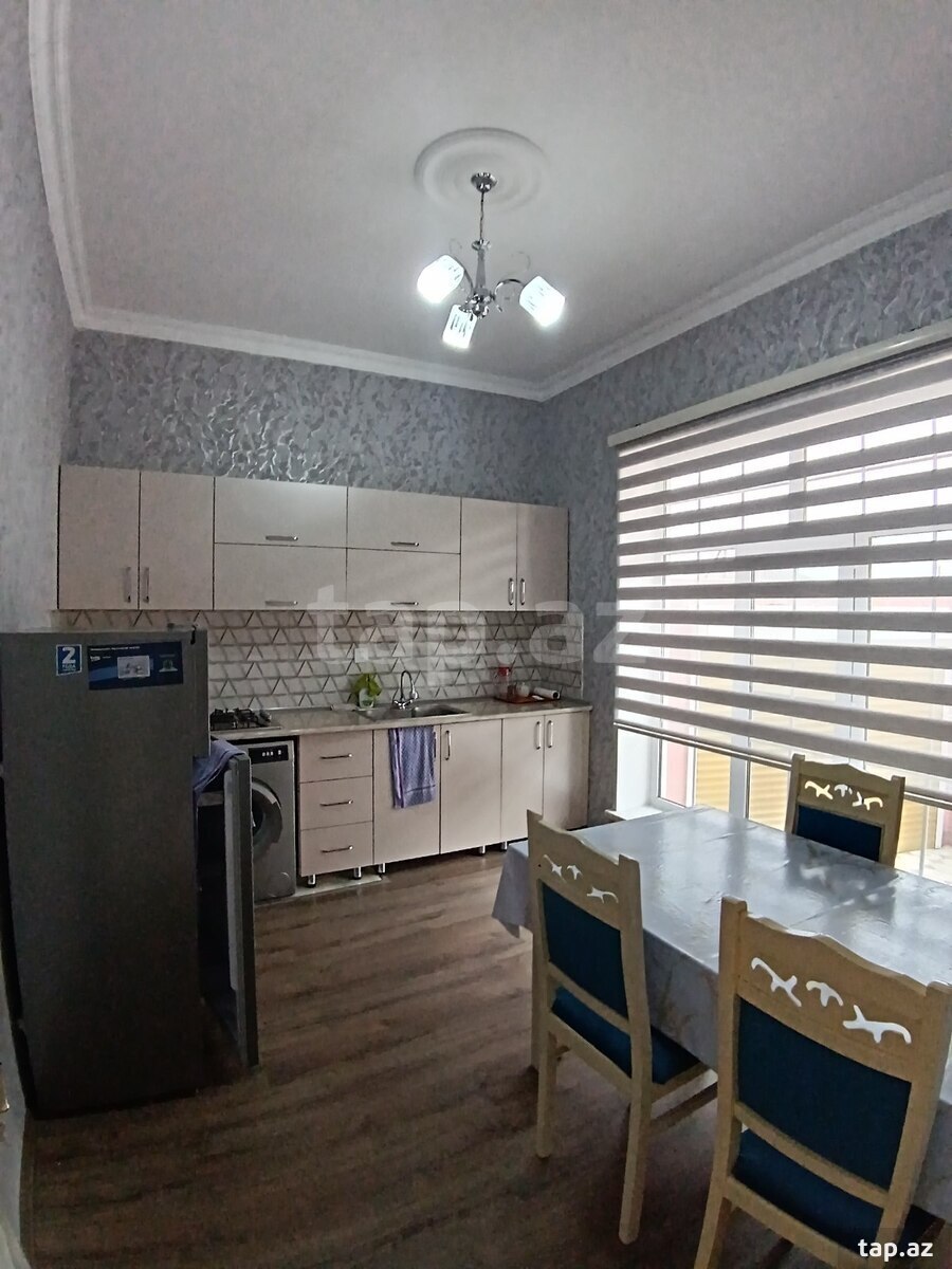 Həyət evi, Binə qəs. (7)