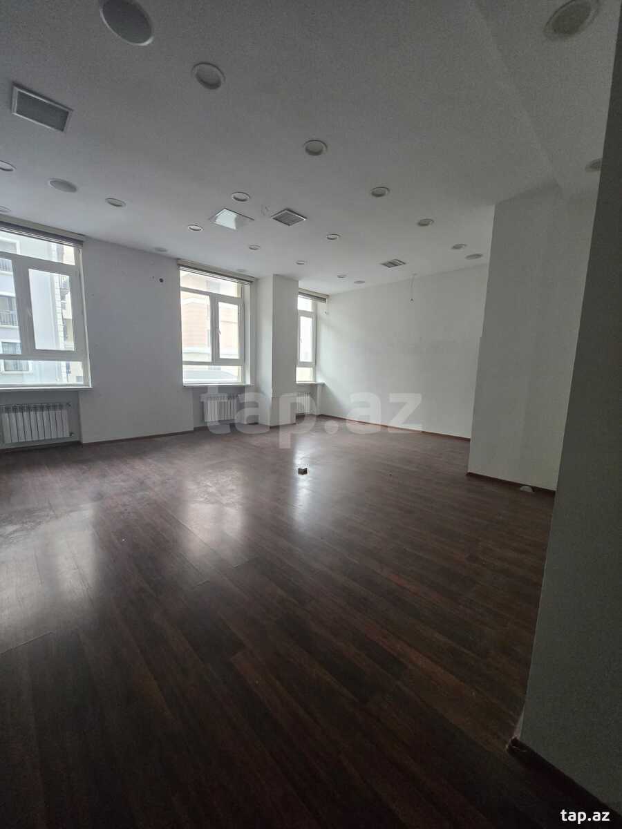 Ofis icarəyə verilir, 28 May m. (24)