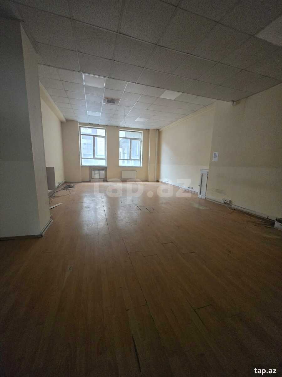 Ofis icarəyə verilir, 28 May m. (13)