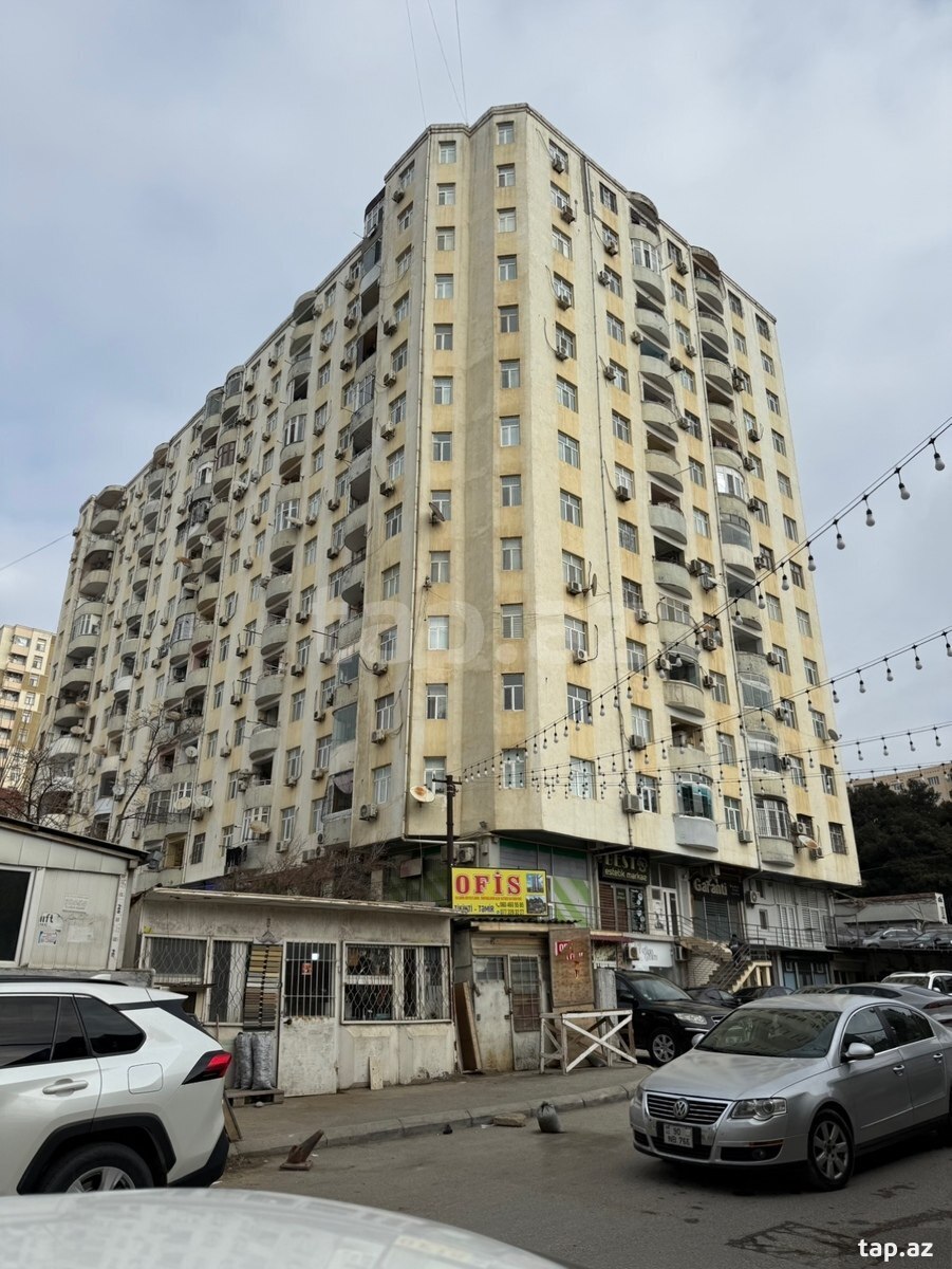 3 otaqlı mənzil satılır, Bakı