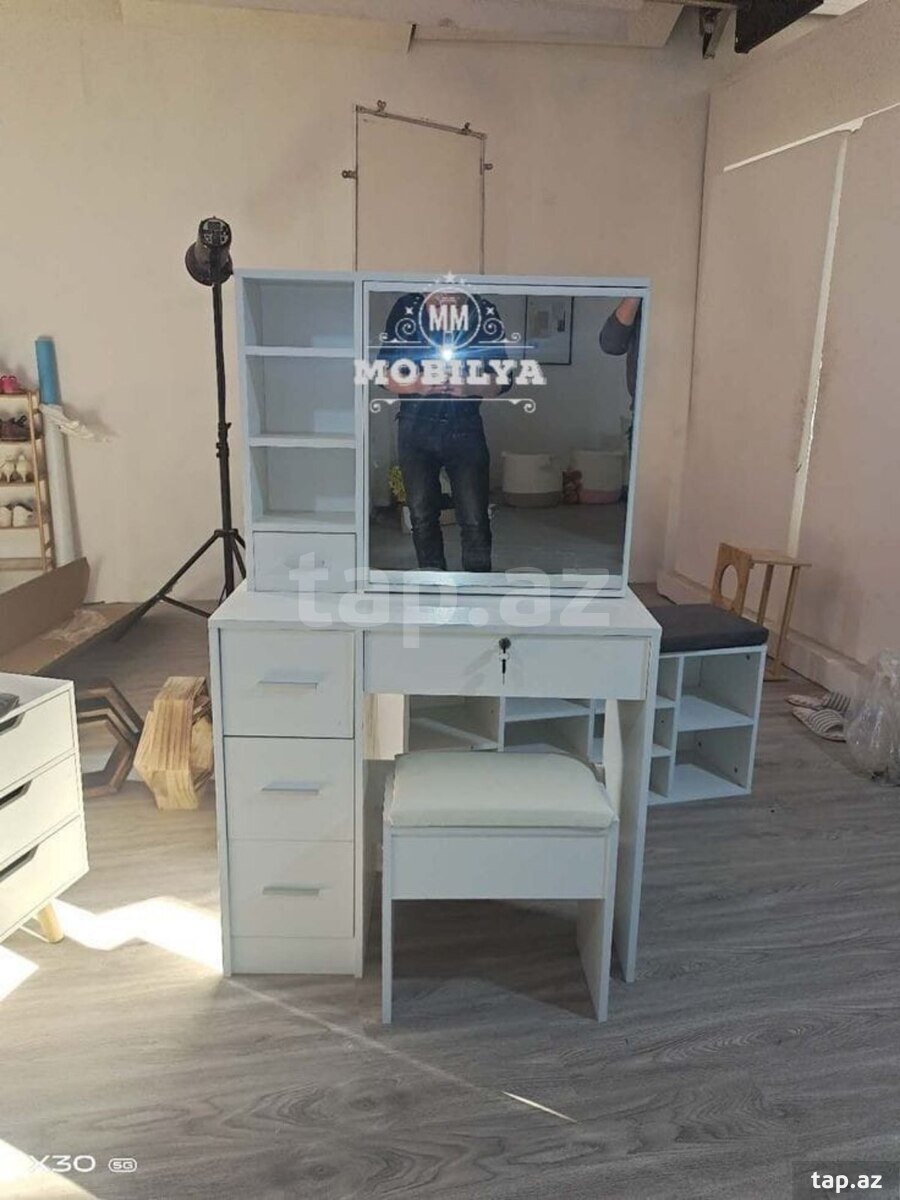Güzgülü komodlar (2)