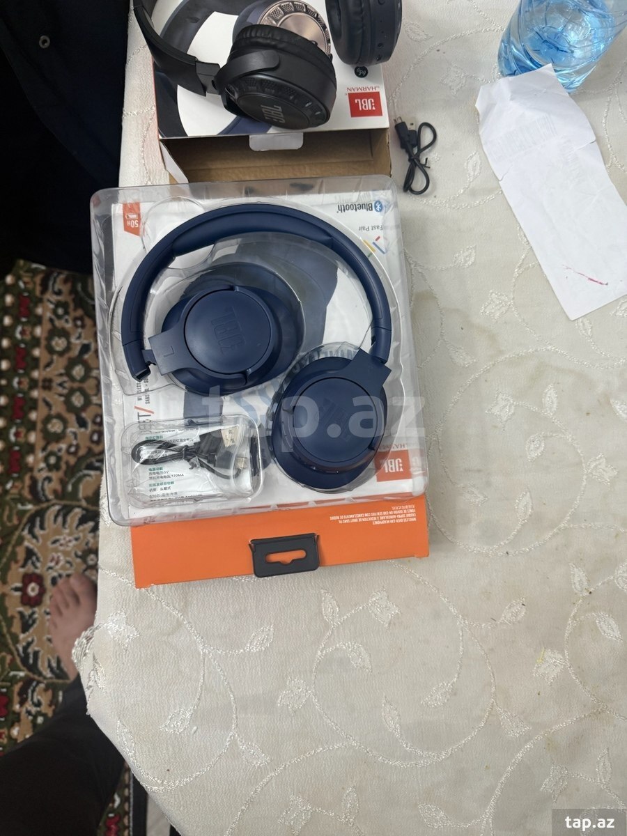 Qulaqlıq JBL (2)
