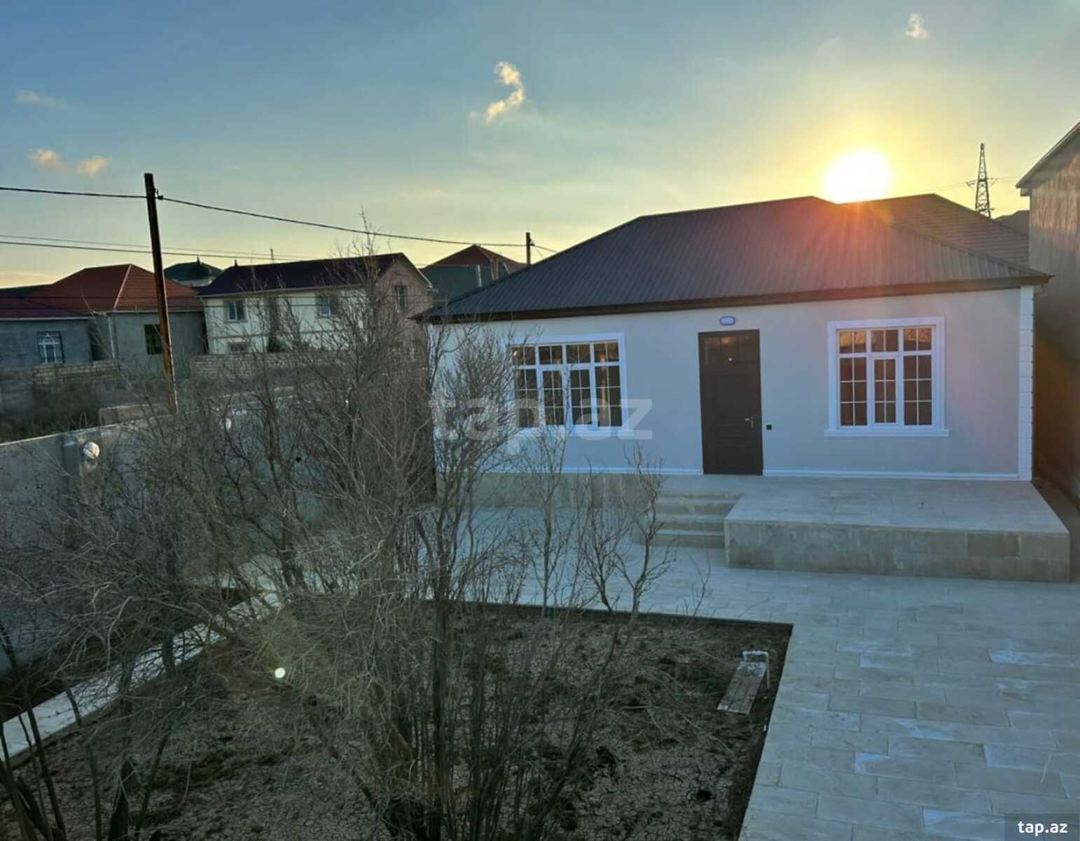 Həyət evi, Biləcəri qəs. (13)