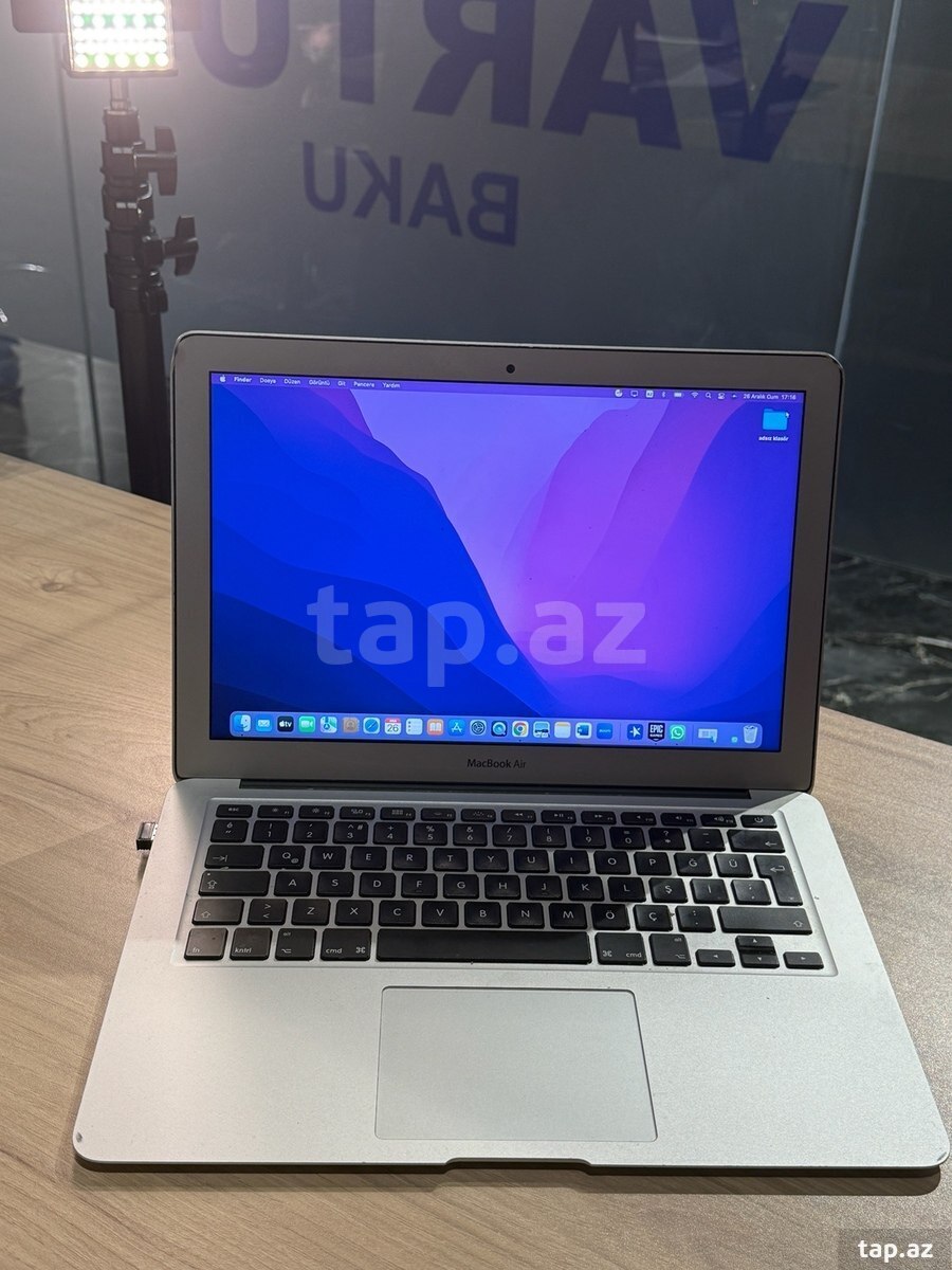 Apple MacBook Air (4)