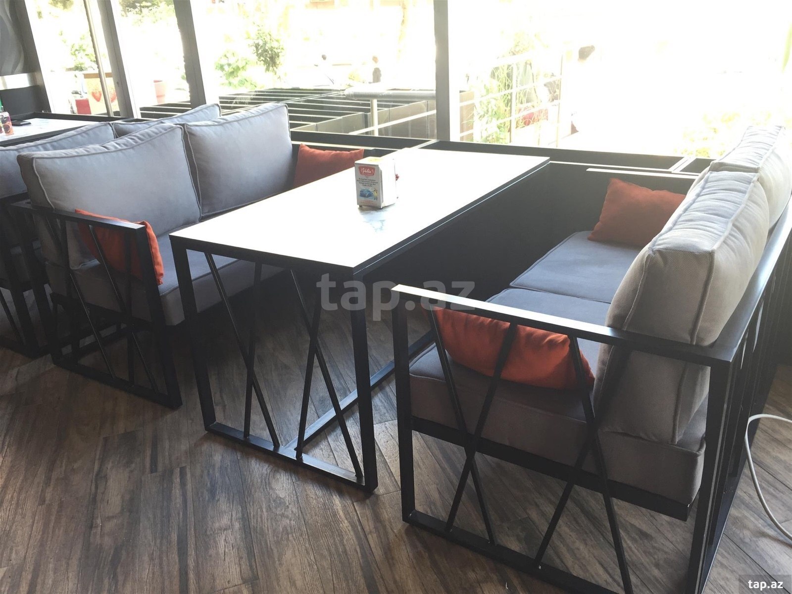 Kafe və otel mebellərinin sifarişi (16)