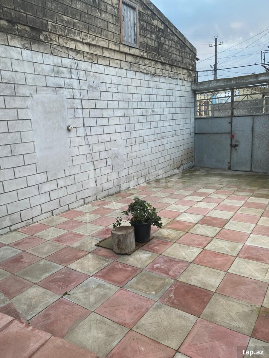 Həyət evi, Xəzər r. (9)